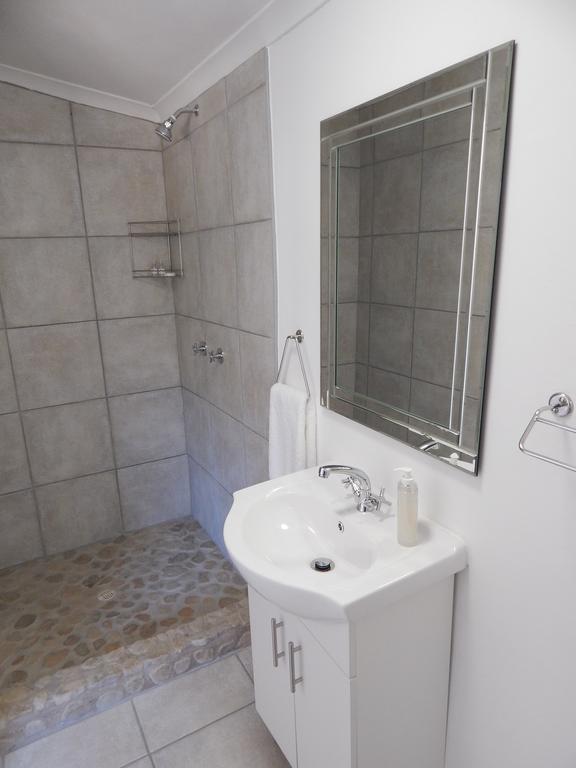 Sipreslaan Selfsorg Gastehuis Ladismith Bagian luar foto
